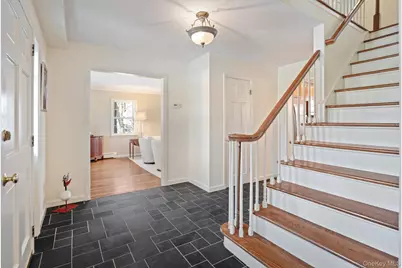 9 Whitlaw Lane, Chappaqua, NY 10514 - Photo 11