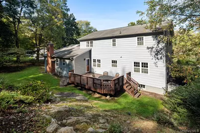9 Whitlaw Lane, Chappaqua, NY 10514 - Photo 5