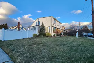 883 McKenna Ave, Baldwin, NY 11510 - Photo 25