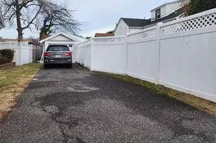 883 McKenna Ave, Baldwin, NY 11510 - Photo 27