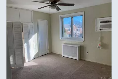 255-25 74th Avenue #2nd fl, Glen Oaks, NY 11004 - Photo 13