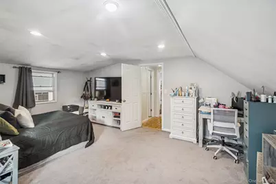 29 Lexington Avenue, West Babylon, NY 11704 - Photo 9