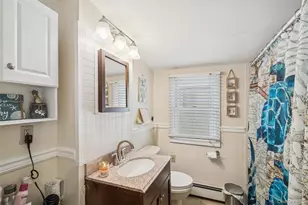 29 Lexington Ave, West Babylon, NY 11704 - Photo 11