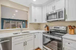 103 Northwood Ct, Bayport, NY 11705 - Photo 15