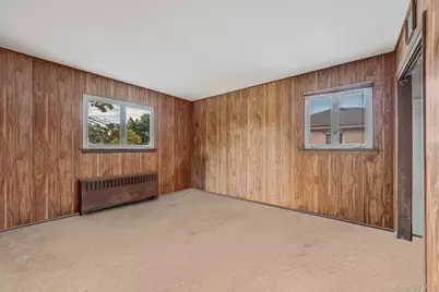 86 Silber Avenue, Bethpage, NY 11714 - Photo 11