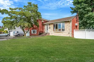 86 Silber Ave, Bethpage, NY 11714 - Photo 3