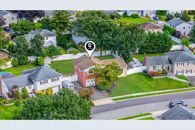 86 Silber Avenue, Bethpage, NY 11714 - Photo 35