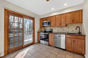 14 Michele Ct, Spring Valley, NY 10977 - Photo 7