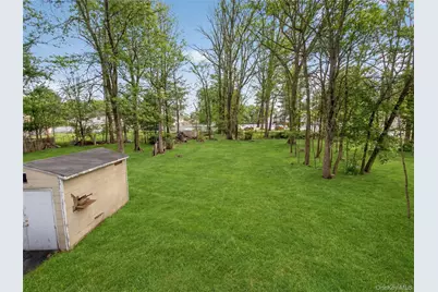 14 Michele Court, Spring Valley, NY 10977 - Photo 17