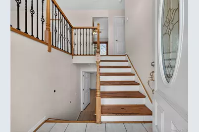 14 Michele Court, Spring Valley, NY 10977 - Photo 3