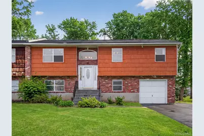 14 Michele Court, Spring Valley, NY 10977 - Photo 1