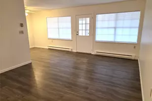 186C Ventry Ct, Ridge, NY 11961 - Photo 9