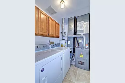 10 Oakdale Court, Ridge, NY 11961 - Photo 21