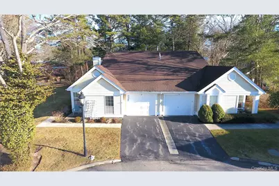 10 Oakdale Court, Ridge, NY 11961 - Photo 35