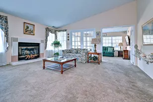 10 Oakdale Ct, Ridge, NY 11961 - Photo 5