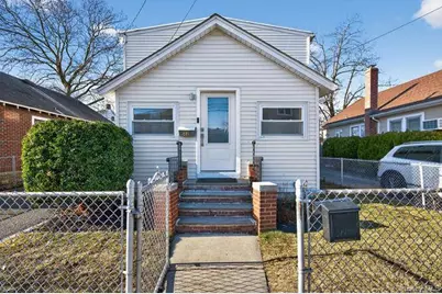 22 Bay Beach Avenue, Bayville, NY 11709 - Photo 1