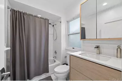 22 Bay Beach Avenue, Bayville, NY 11709 - Photo 19