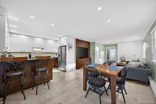 22 Bay Beach Ave, Bayville, NY 11709 - Photo 9