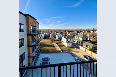 356-370 Bayview Avenue, Inwood, NY 11096 - Photo 9