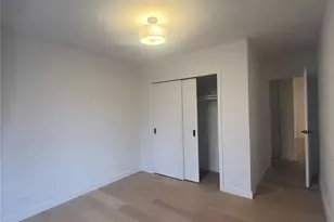 445 W 240th St, Bronx, NY 10463 - Photo 9