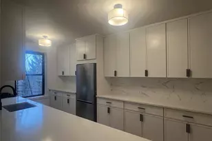 445 W 240th St, Bronx, NY 10463 - Photo 3