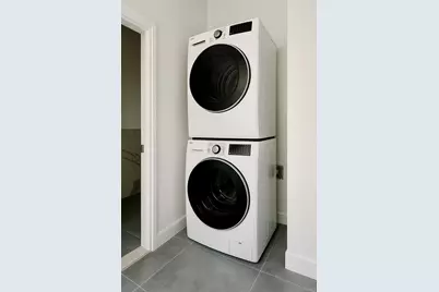 356-370 Bayview Avenue, Inwood, NY 11096 - Photo 7