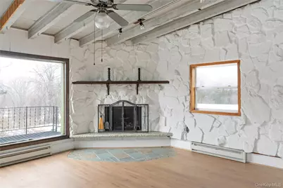 378 Broadway 9W #2, Esopus, NY 12487 - Photo 5