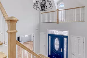 25 Coe Farm Rd, Suffern, NY 10901 - Photo 3