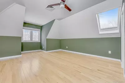 25 Coe Farm Road, Suffern, NY 10901 - Photo 21