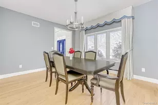 25 Coe Farm Rd, Suffern, NY 10901 - Photo 9