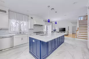 25 Coe Farm Rd, Suffern, NY 10901 - Photo 7