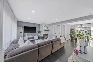 616 Kenmore Ave, Copiague, NY 11726 - Photo 25