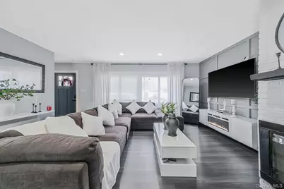 616 Kenmore Avenue, Copiague, NY 11726 - Photo 27