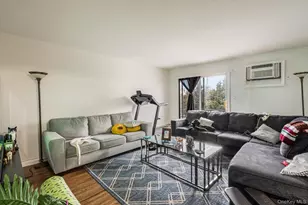 60-30 55th Dr, Maspeth, NY 11378 - Photo 5