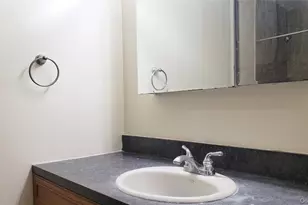 15-39 208th St, Bayside, NY 11360 - Photo 9