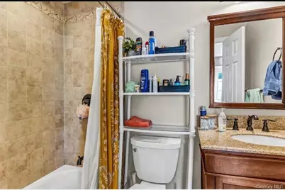 50 E Beach, Lindenhurst, NY 11757 - Photo 5