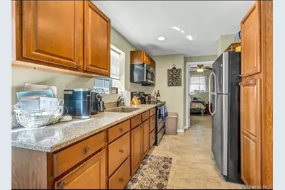 50 E Beach, Lindenhurst, NY 11757 - Photo 3