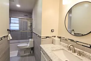 112 Crescent Dr, Searingtown, NY 11507 - Photo 19