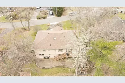 112 Crescent Drive, Searingtown, NY 11507 - Photo 43