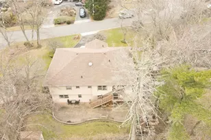 112 Crescent Dr, Searingtown, NY 11507 - Photo 43