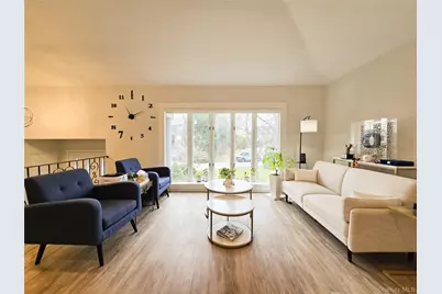 112 Crescent Drive, Searingtown, NY 11507 - Photo 5