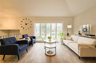 112 Crescent Dr, Searingtown, NY 11507 - Photo 5