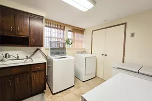 112 Crescent Dr, Searingtown, NY 11507 - Photo 33