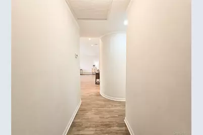 112 Crescent Drive, Searingtown, NY 11507 - Photo 21