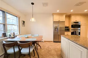 112 Crescent Dr, Searingtown, NY 11507 - Photo 11