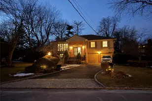 112 Crescent Dr, Searingtown, NY 11507 - Photo 45