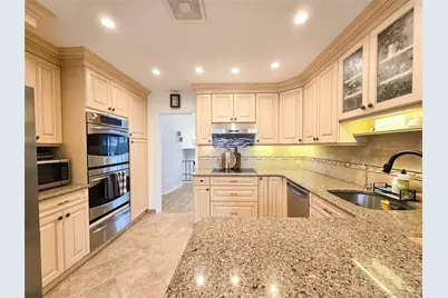 112 Crescent Drive, Searingtown, NY 11507 - Photo 7