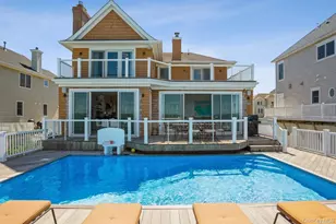 676 Dune Rd, Westhampton Dunes, NY 11978 - Photo 17