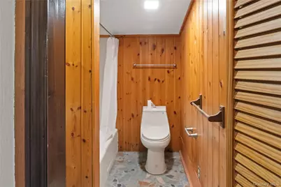 378 Broadway 9W #4, Esopus, NY 12487 - Photo 17