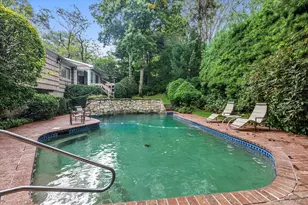 19 Flamingo Rd, East Hills, NY 11576 - Photo 19